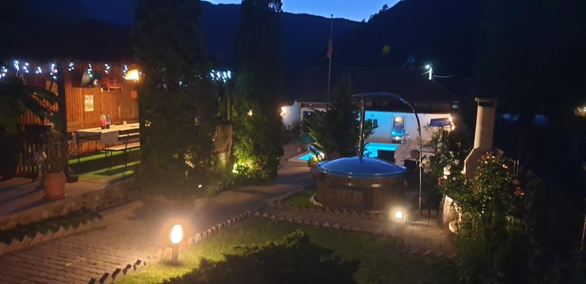 Cazare Casa Sandra Băile Herculane Exterior foto